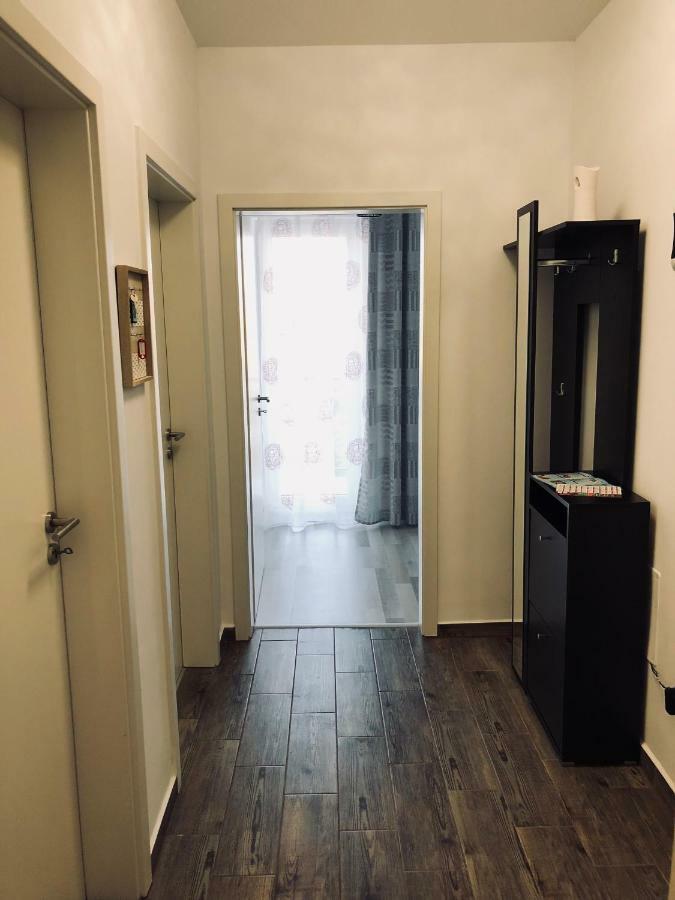 Eme Apartments Μπρασόβ Εξωτερικό φωτογραφία