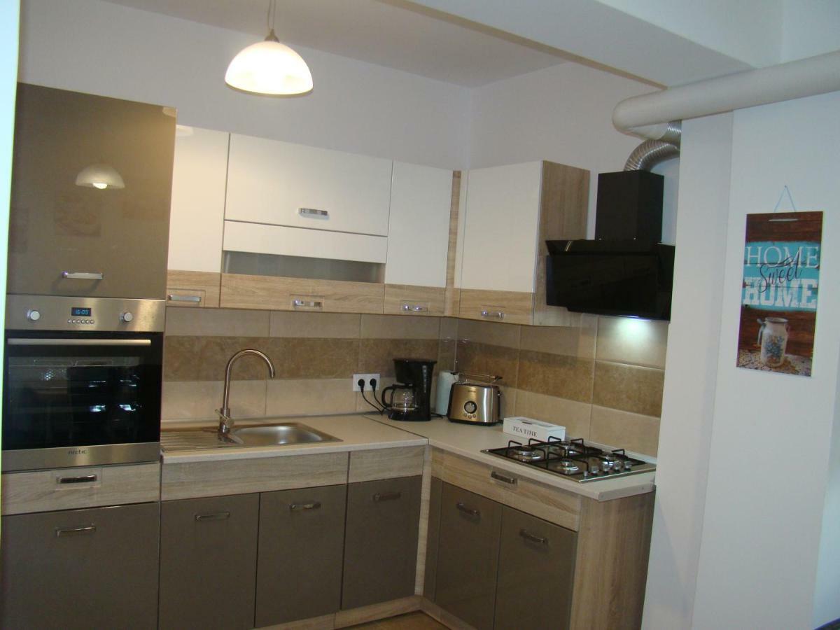 Eme Apartments Μπρασόβ Εξωτερικό φωτογραφία
