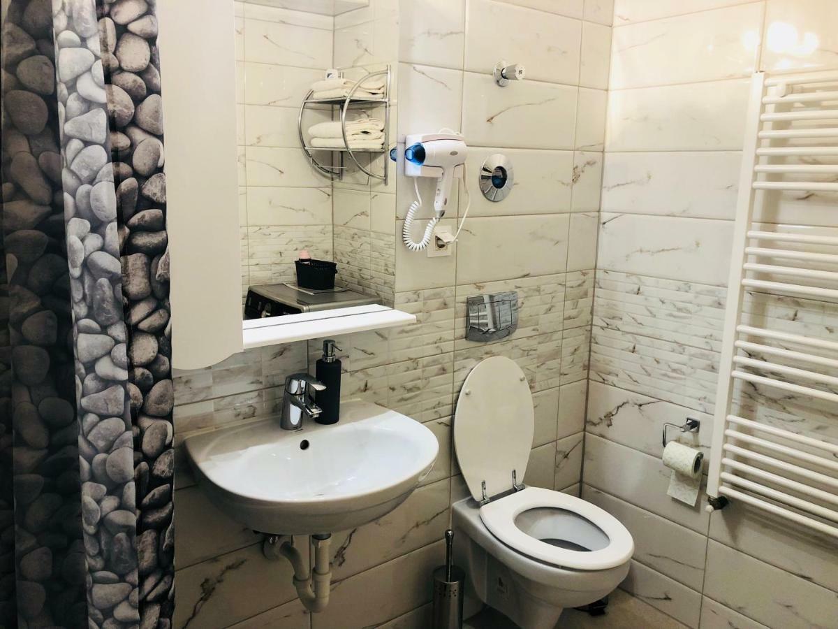 Eme Apartments Μπρασόβ Εξωτερικό φωτογραφία